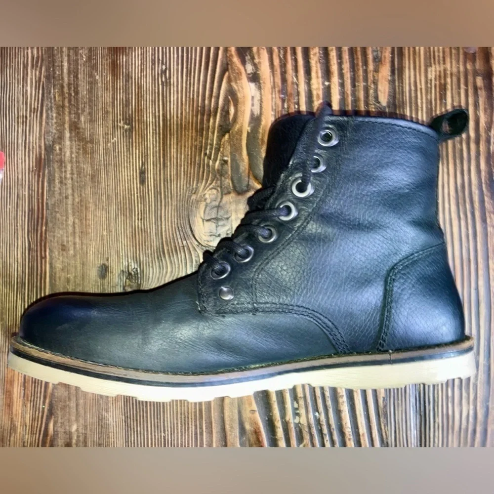 Crevo excellent worn